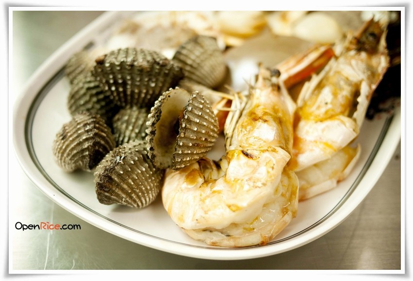 หัวปลาช่องนนทรี