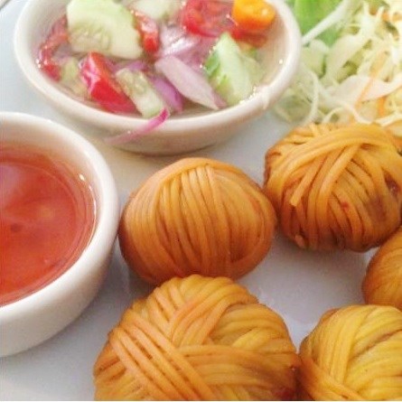 อาหารไทย หมูโสร่ง